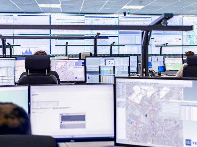 Foto: Teams vor Ort sorgen für den Schutz der Infrastruktur