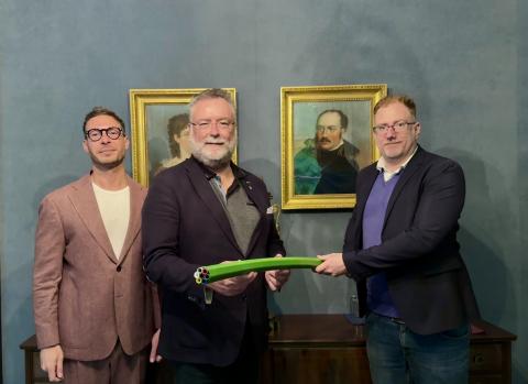 Symbolische Übergabe der Glasfaser-Infrastruktur in Ismaning 
